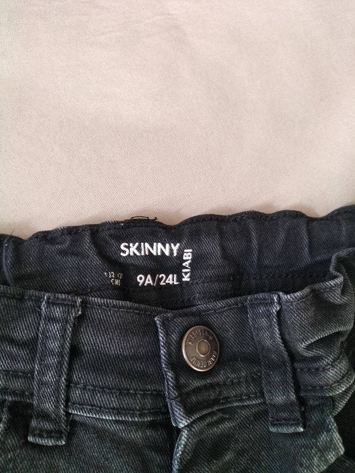 🖤 Jeans skinny noir garçon - 9 ans - Kiabi 🖤 - photo numéro 3