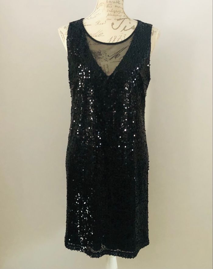 Robe de soirée noire pailletée