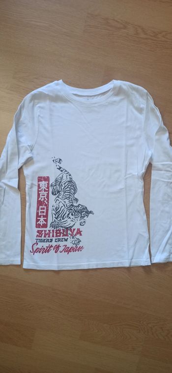 Tee shirt taille 12 ans