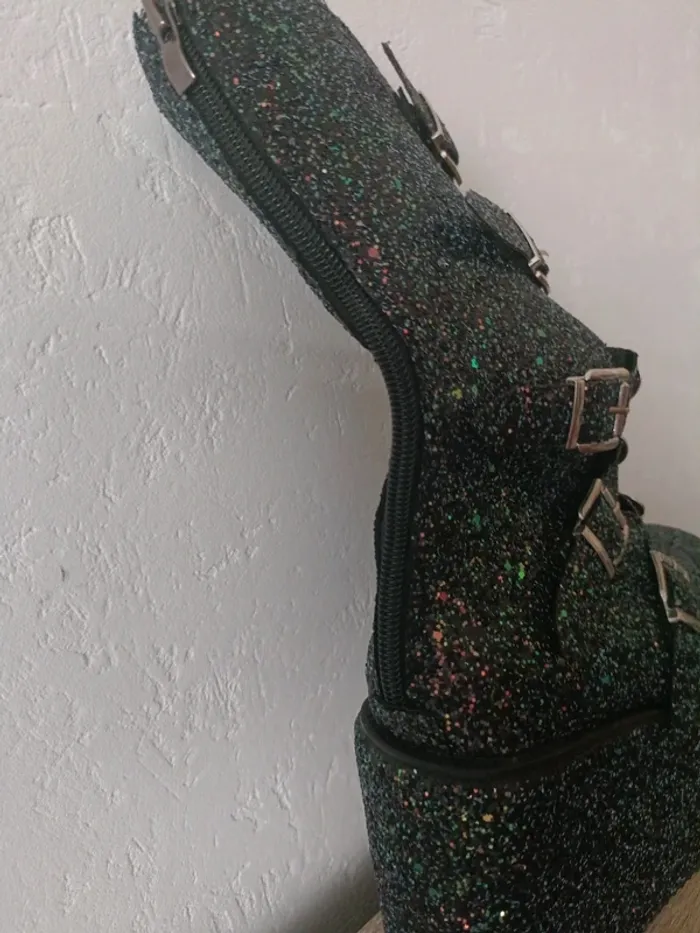Magnifiques bottes plateforme - photo numéro 4