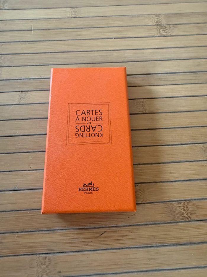 Carte à nouer hermes