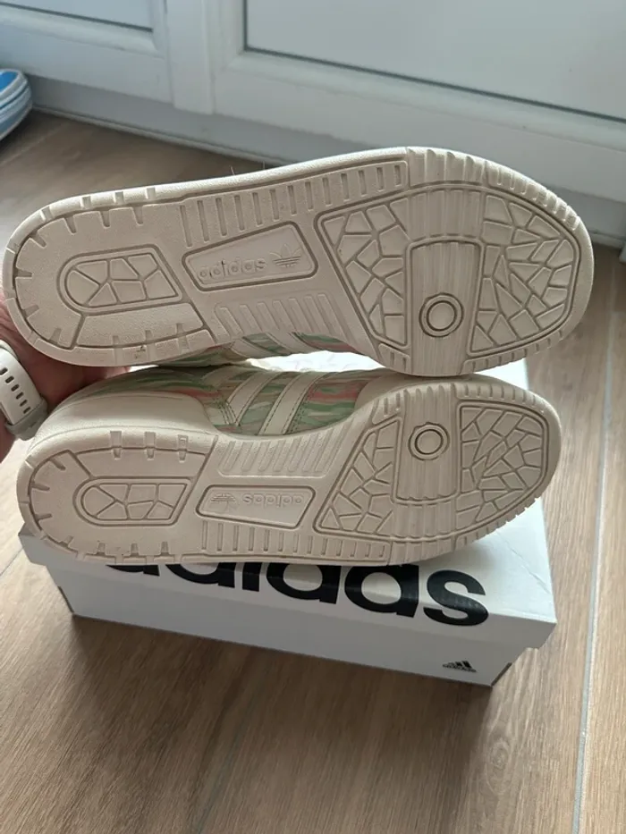 Adidas Rivalry low chalk - photo numéro 8