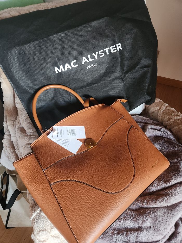 Sac Mac Alyster