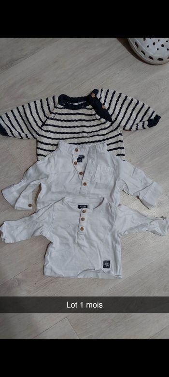 Lot sous pull et pull 1mois