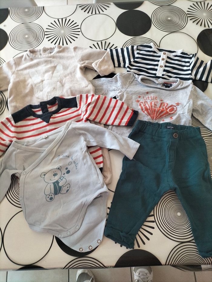 Vêtements 6 mois garçon - photo numéro 4