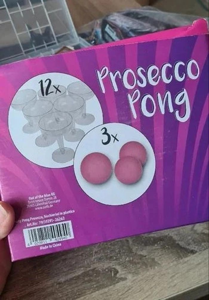 Jeu .prosecco pong comme le bière pong . Neuf avec étiquette - photo numéro 2