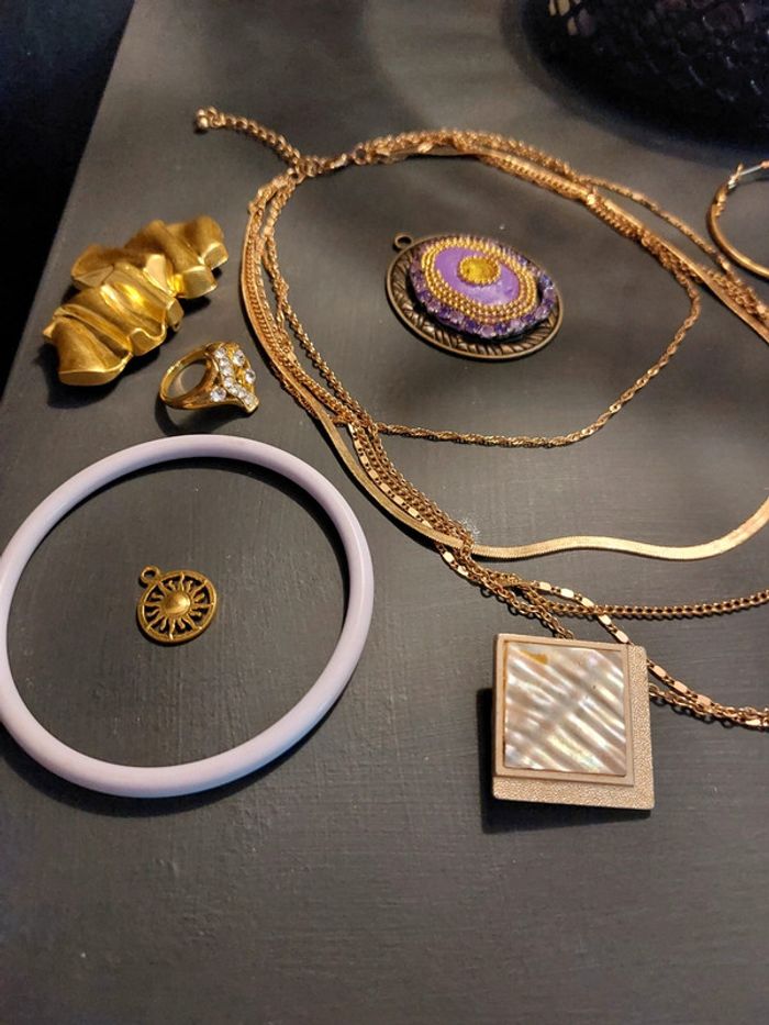 Lot de bijoux vintage et moderne doré - photo numéro 3
