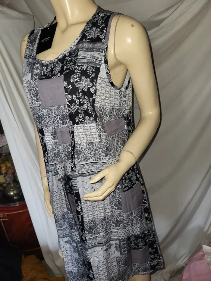 Robe trapèze - photo numéro 3