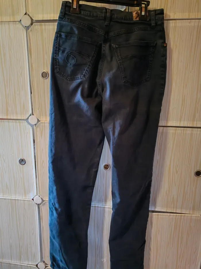Pantalon femme - photo numéro 2