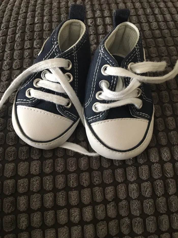 Lot 3 paires de chaussures bébé T.16 - photo numéro 10