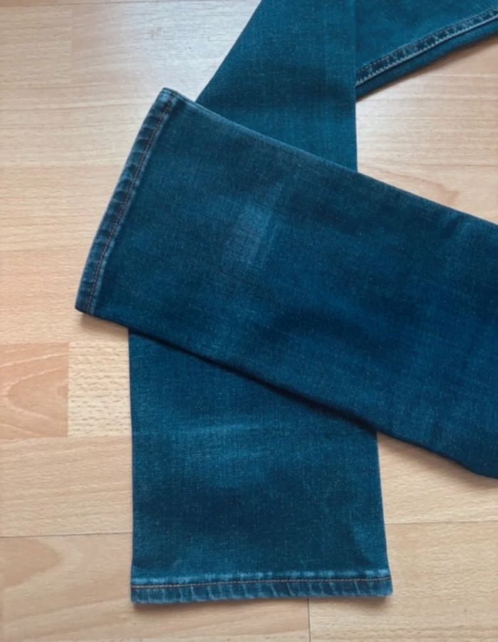 Jean Levi’s Taille 27 - photo numéro 5