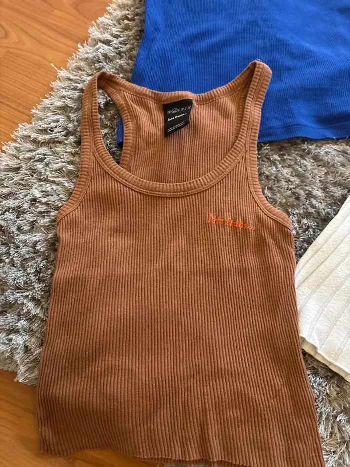 Lot de 4 hauts XS - photo numéro 5