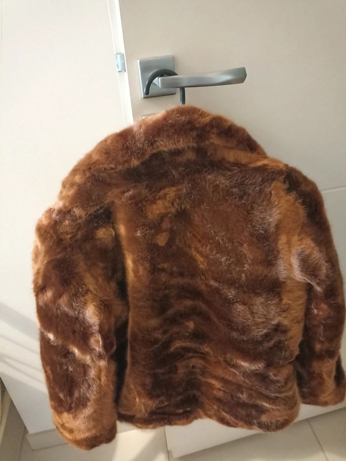 Manteau Zara fausse fourrure neuve xs - photo numéro 3