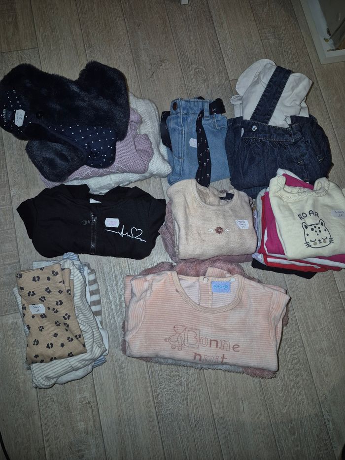 Lot vêtements fille 3 mois - photo numéro 1