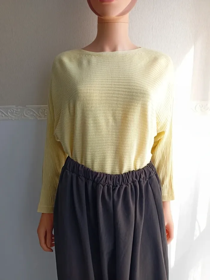 Pull côtelé jaune pâle Anna Karel M (38)