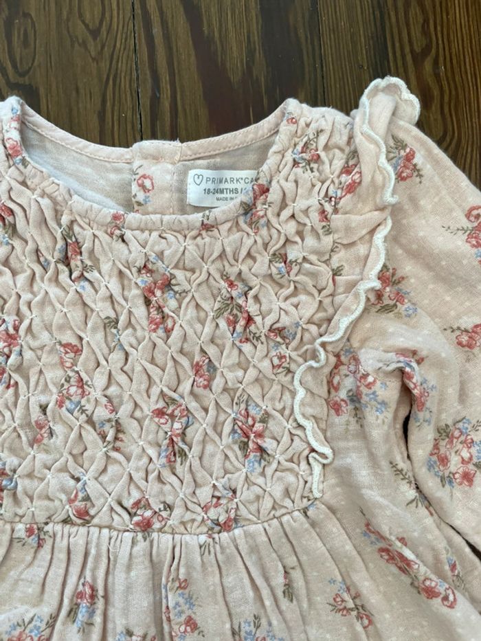Robe primark 18/24 mois - photo numéro 2