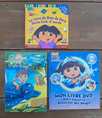 Lot 3 livres Dora l'exploratrice et Go Diego