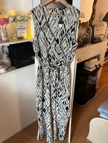 Combinaison pantalon ceinturée noir/blanc Only T38 neuve 🌞