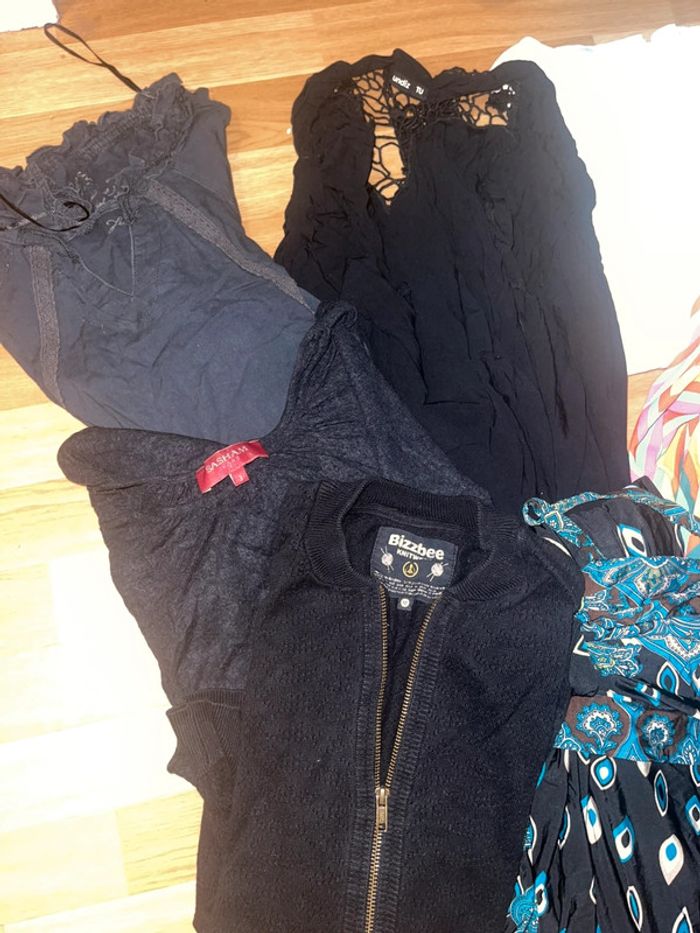 Lot vêtements taille M - photo numéro 2