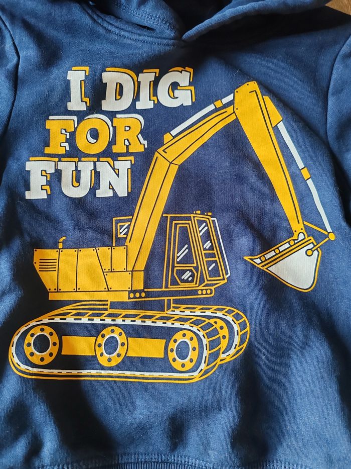 Pull a capuche - photo numéro 3