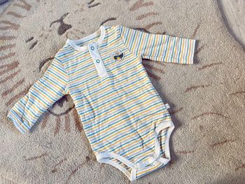 Bodie à rayures multicolores la compagnie des petits