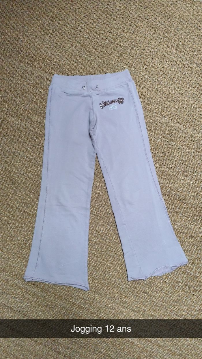 Jogging large
