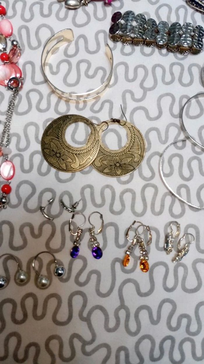 Lot bijoux fantaisies