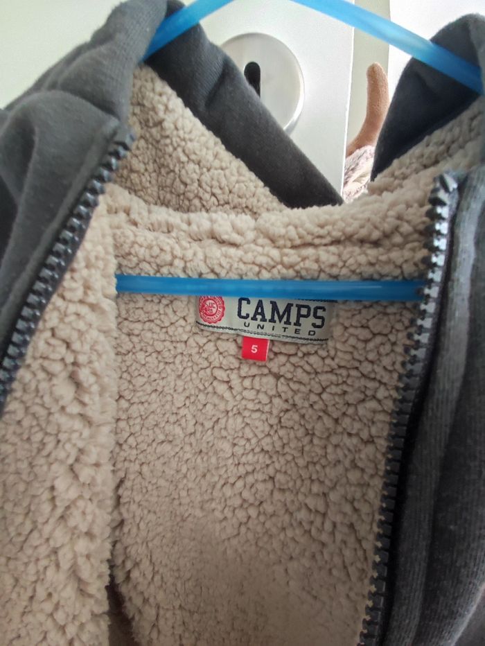 Veste à capuche chaude 5 ans - photo numéro 3