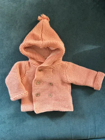 Très joli manteau cyrillus 3 mois parfait état