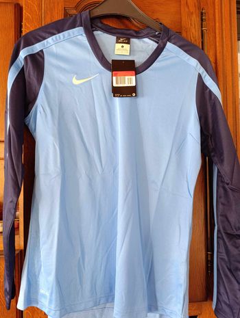 Maillot Nike, Dri Fit, taille L, neuf avec étiquette