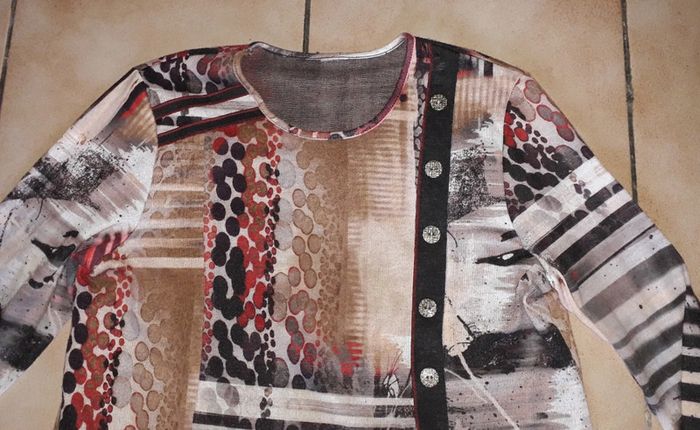 Pull léger femme T 44 - photo numéro 3