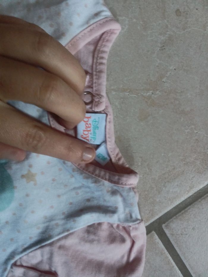 Combi-short Disney 12 mois - photo numéro 2