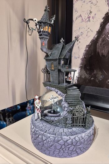 Snowglobe Jack Skellington