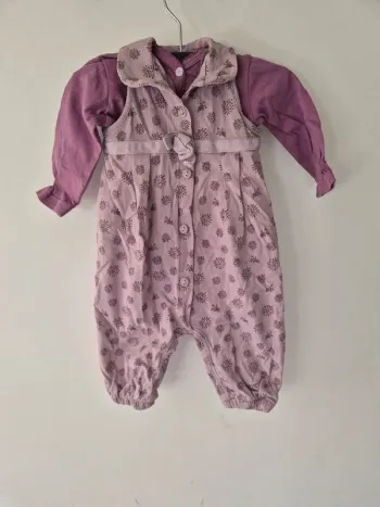 Combinaison + tee-shirt manches longues 6 mois