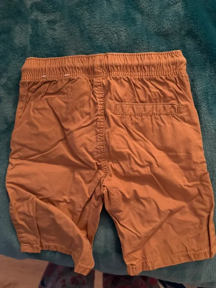 Short marron 3 ans - photo numéro 3