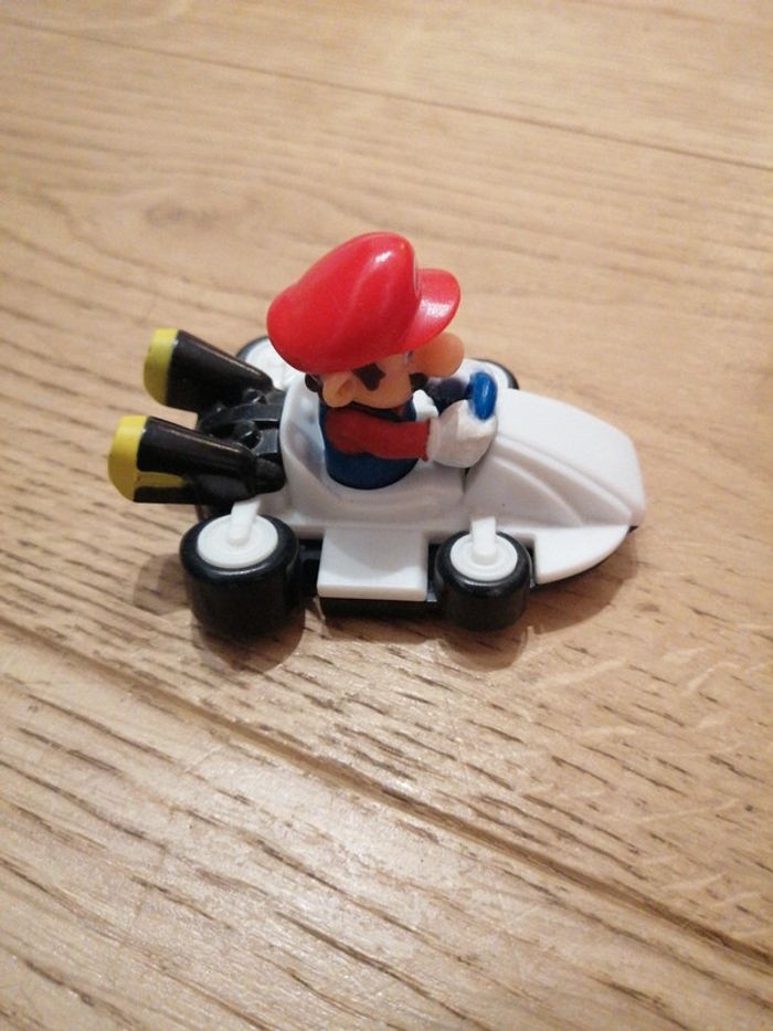 Figurine mario - photo numéro 4
