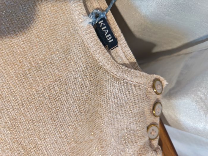 pull doré brillant de Kiabi 18 mois *Spécial FETE* ref 555 S1 - photo numéro 4