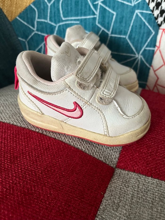 Baskets bébé fille taille 19 - photo numéro 2