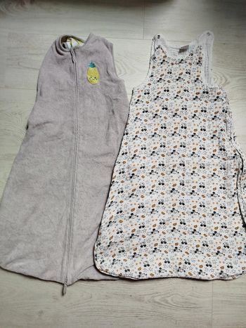 2 gigoteuses taille 2