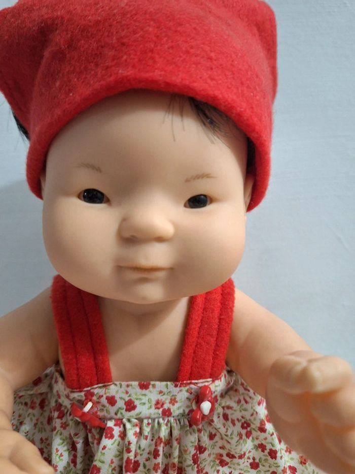 Poupée type corolle - photo numéro 2
