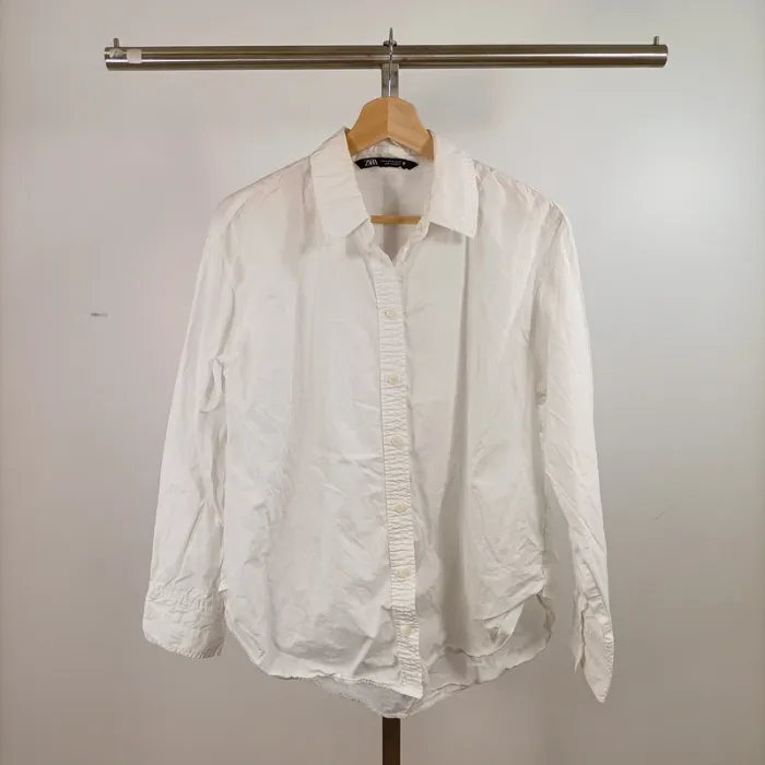 Chemise blanche Zara homme coupe droite basique casual taille M manches longues A1480