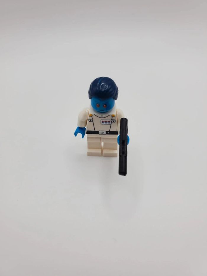Figurine type lego Admiral Thrawn star wars - photo numéro 4