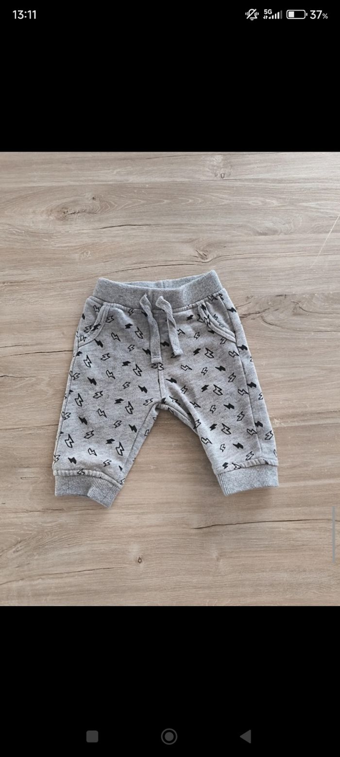Pantalon taille 1 mois