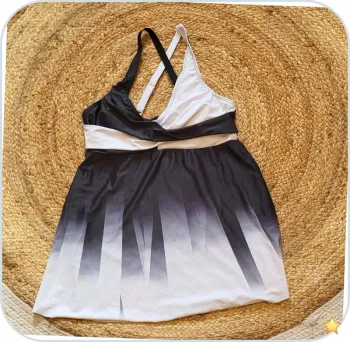 Maillot de bain 1 pièce Denater – Taille M – Très bon état - Noir et Blanc