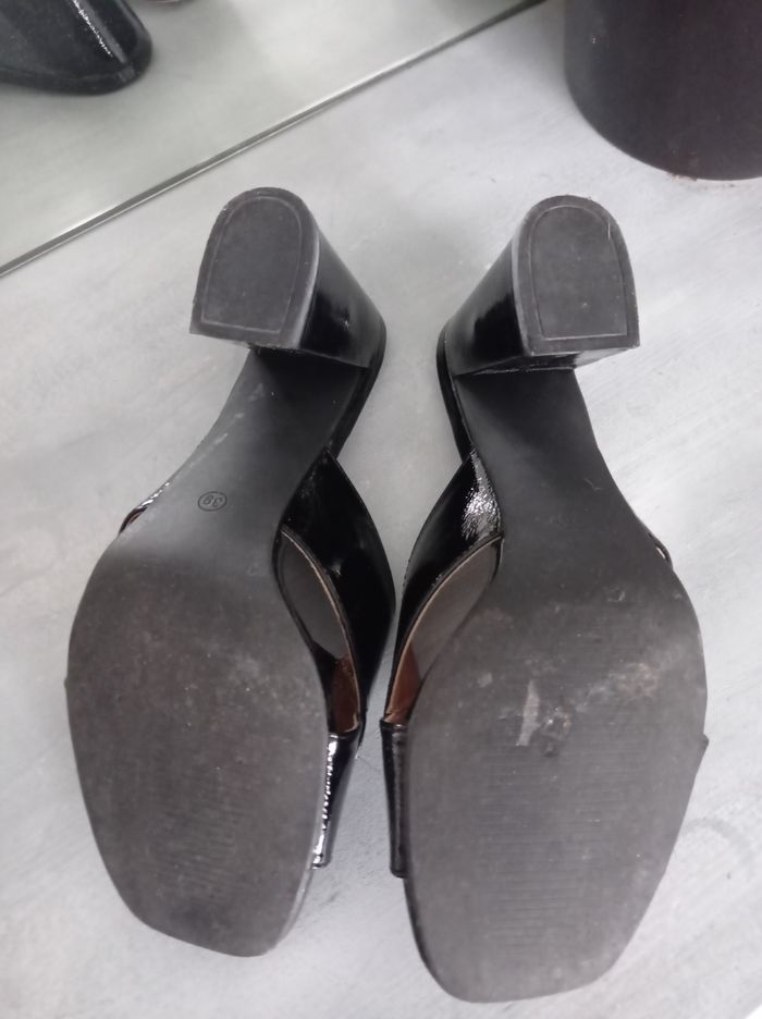 Sandales / Mules à talons 39 - photo numéro 7