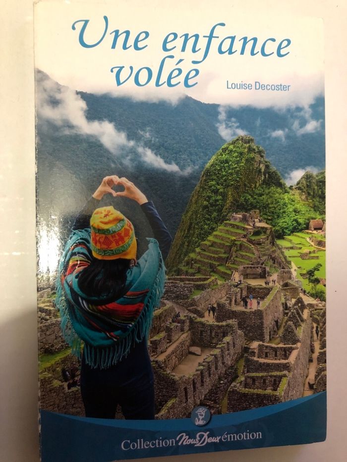 Livre nous deux Une enfance volée