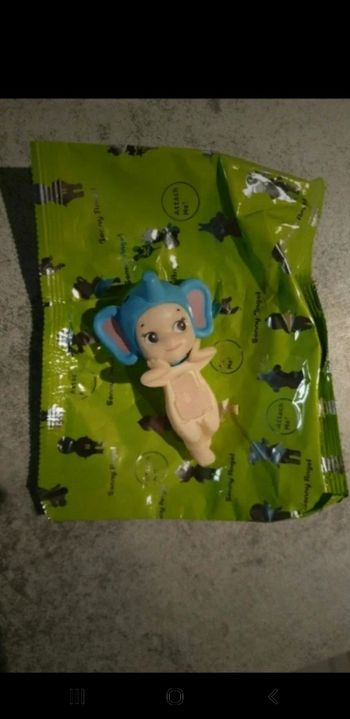 Figurine téléphone sonny angel éléphant neuve