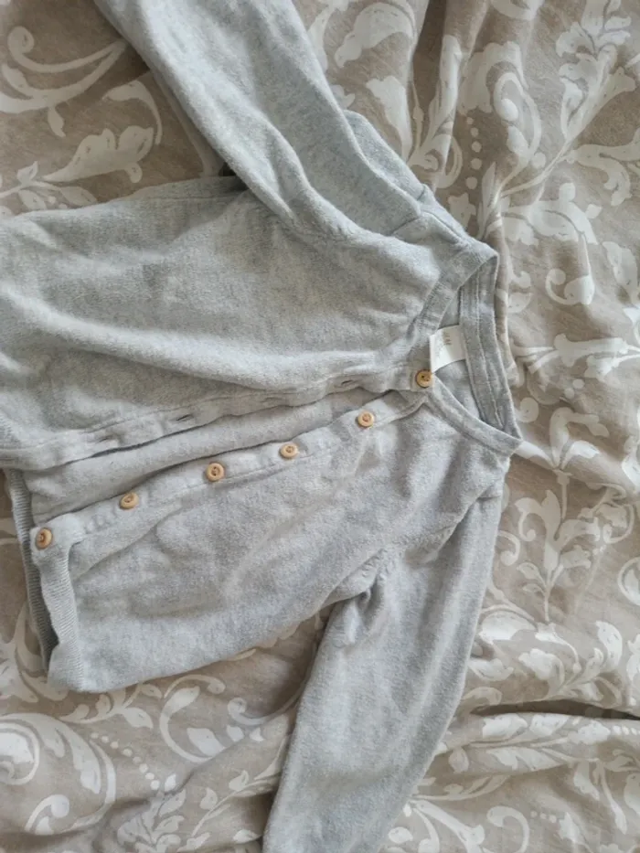 Gilet gris H&M 86cm - photo numéro 2