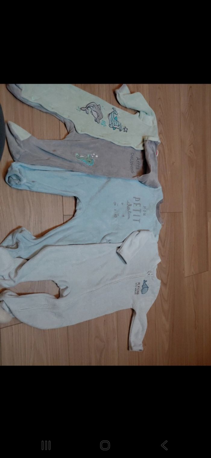 Pyjama - photo numéro 4