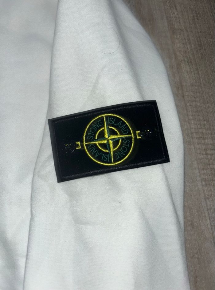 Pull ston Island blanc taille s - photo numéro 3